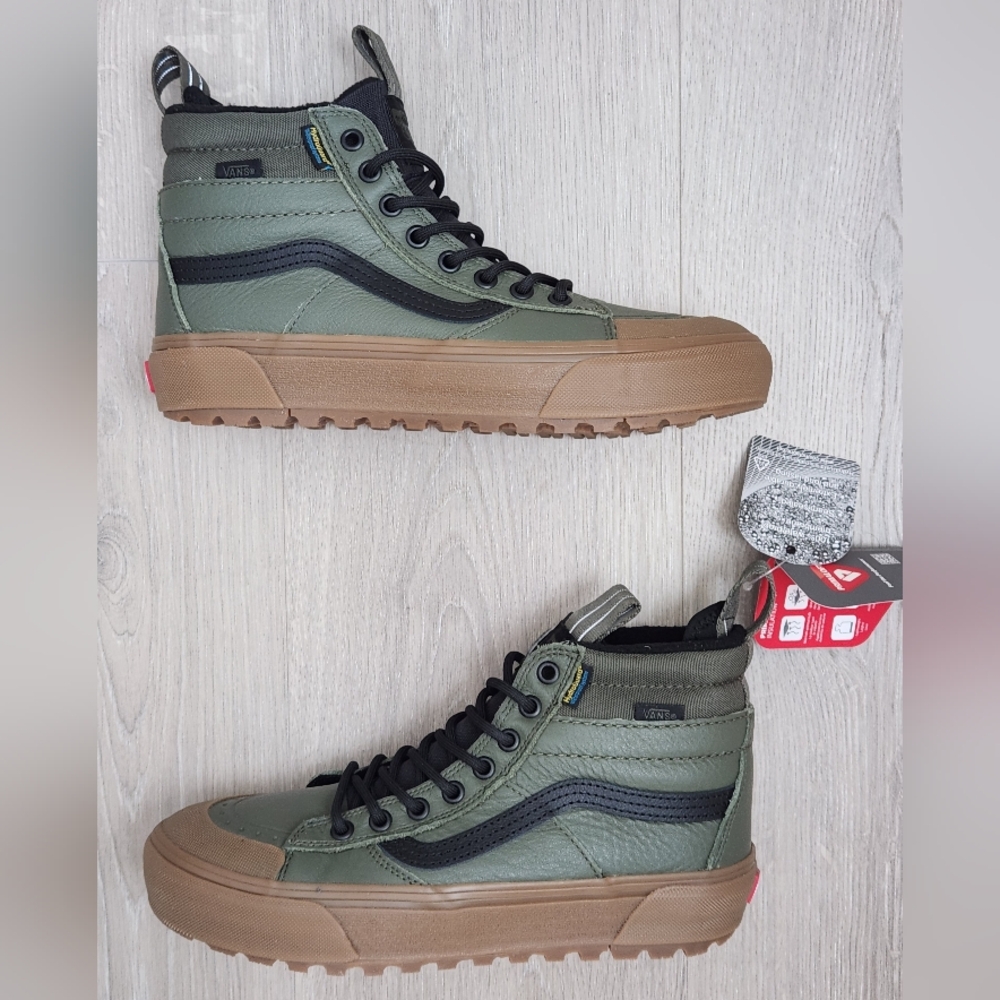 Vans MTE-2 Sk8-Hi All Weather All Terrain Insulated Shoe Womens 8 & 8.5 MSRP$150